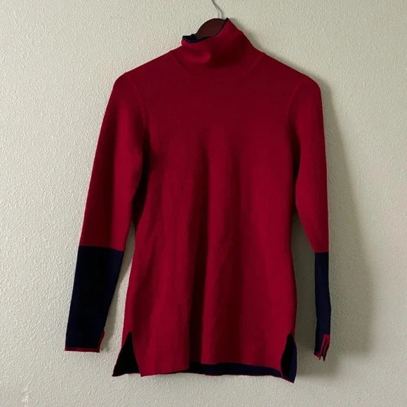 Athleta Switchback Merino Wool Blend Colorblock Red Navy Turtleneck Sweater XS - Picture 2 of 6